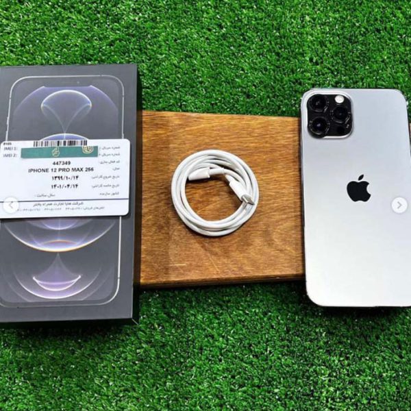 گوشی اپل ۱۲پرومکس کارکرده